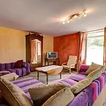 Holiday home Grand De Caractere Pour 15 Pers. Avec Jardin A Lure - Fr-1-496-109 Lure (Loire)